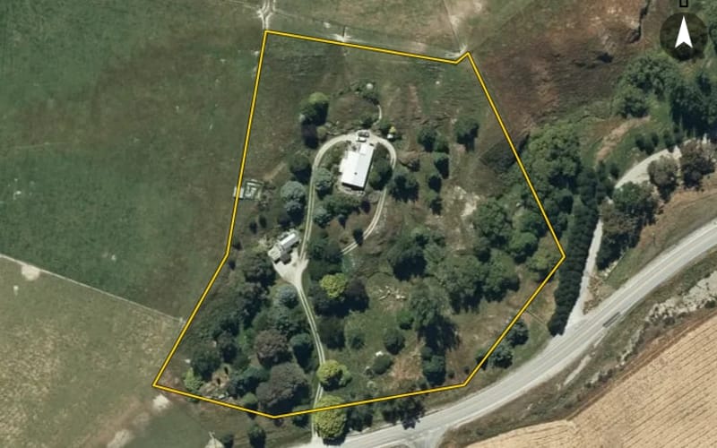 385 Crown Range Road