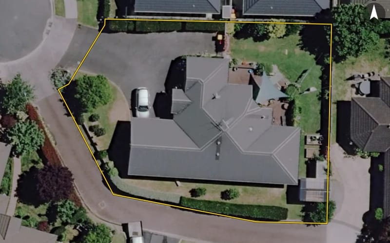18 MacCallum Court