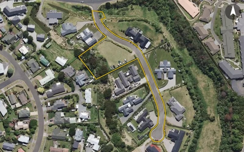 8 Paulines Way