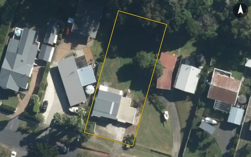 18 Beachlands Road