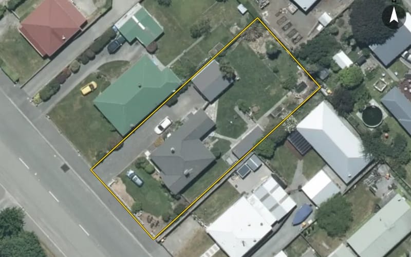 69 Beach Road