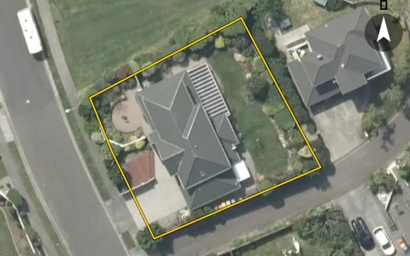 32 St Ives Drive