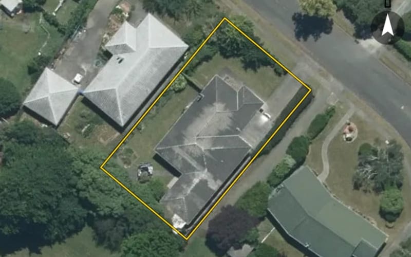 8 Keats Crescent