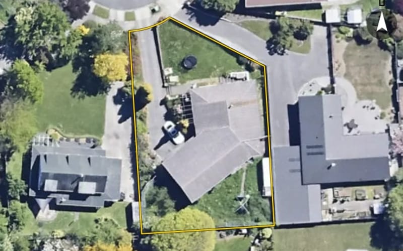 24 Mountain View Road
