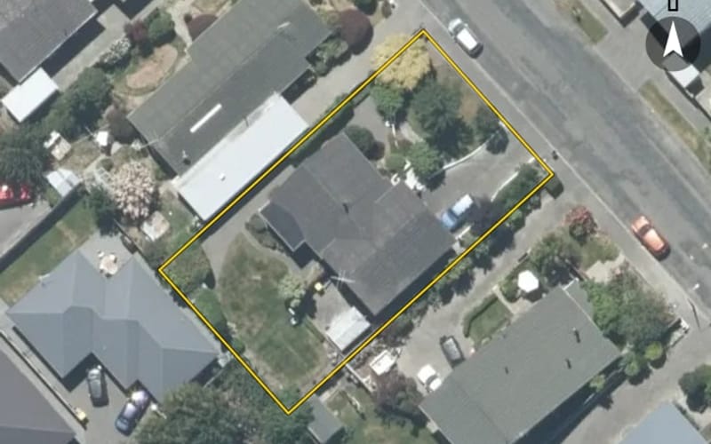 43 Churchill Avenue
