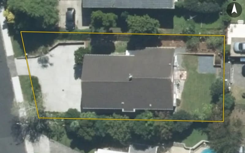 24 Holdaway Avenue