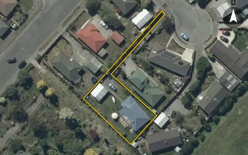 8 Barcelona Place