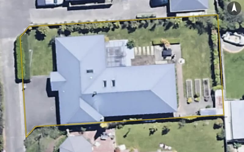 74B Lakings Road