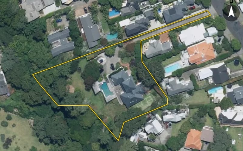 40 Waiatarua Road