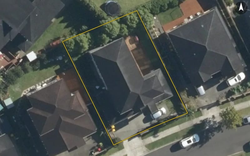 11 Irongate Avenue