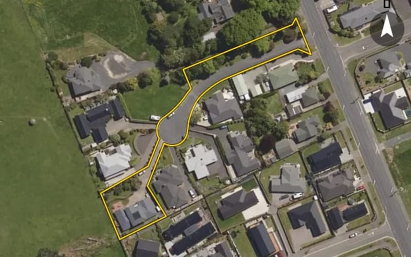 42D Riccarton Road East