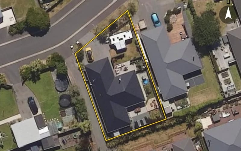 6 Lancaster Lane