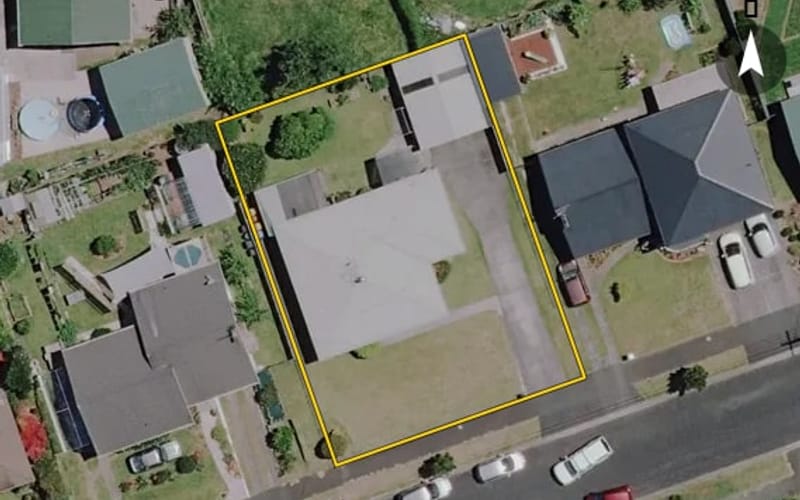 13 Springfield Crescent