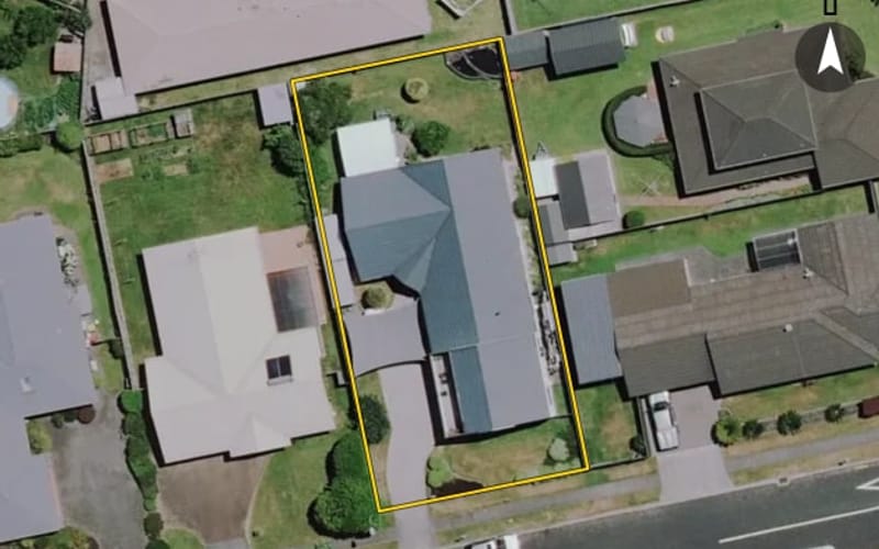 4 Minnie Place