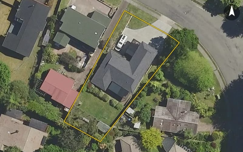 11 Wychwood Crescent