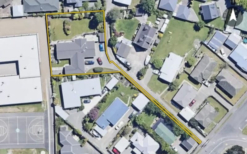 10 Burleigh Road