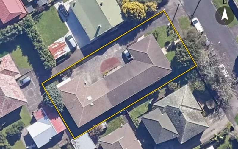 2/4 Rongo Road