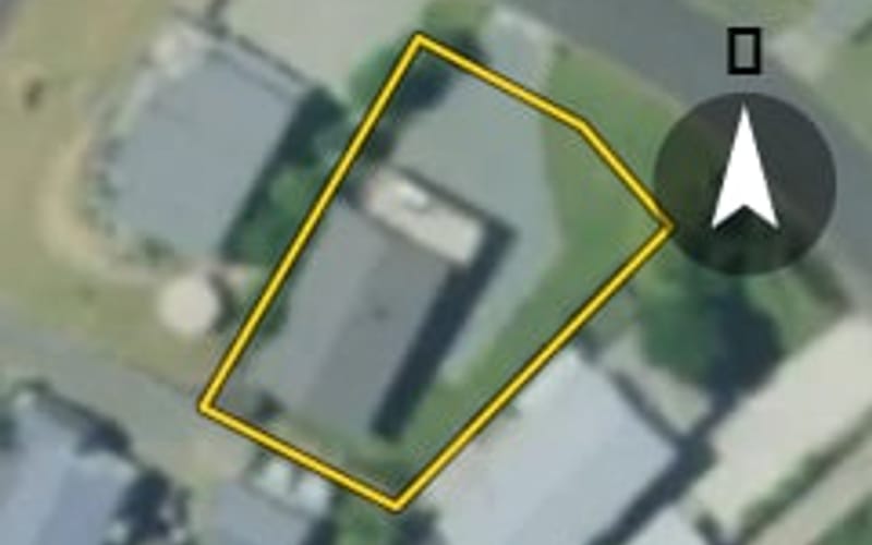 24 Whitecaps Place