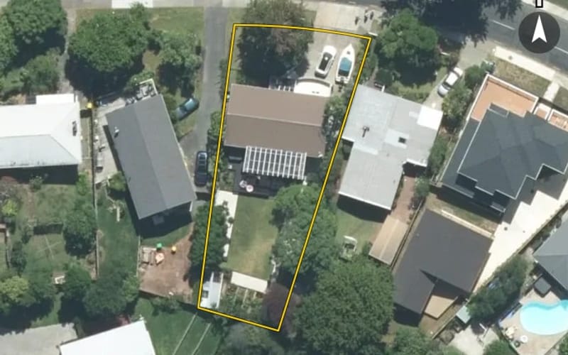 51 McDowell Crescent