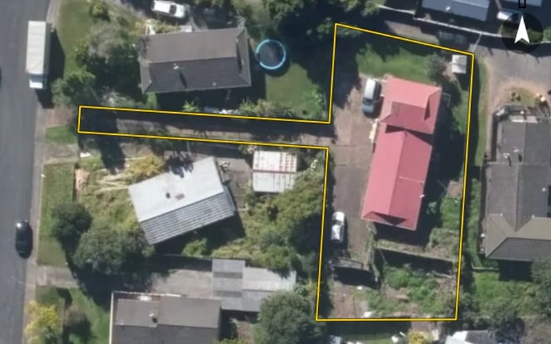 14 Scarlet Drive