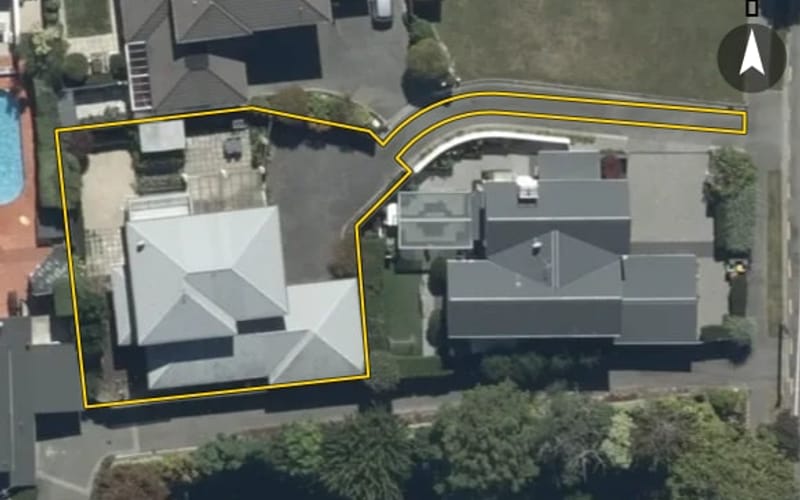 25 Greers Road