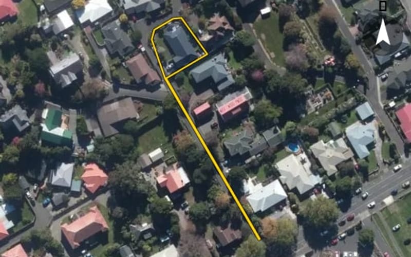 18 Fraser Court