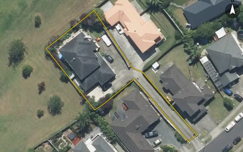 10 Ballymore Drive