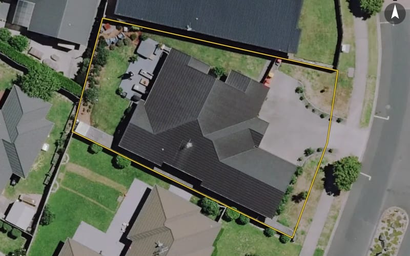 11 Woodridge Drive