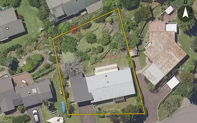 5 Giles Way