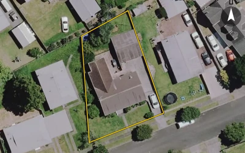 12 Matipo Crescent