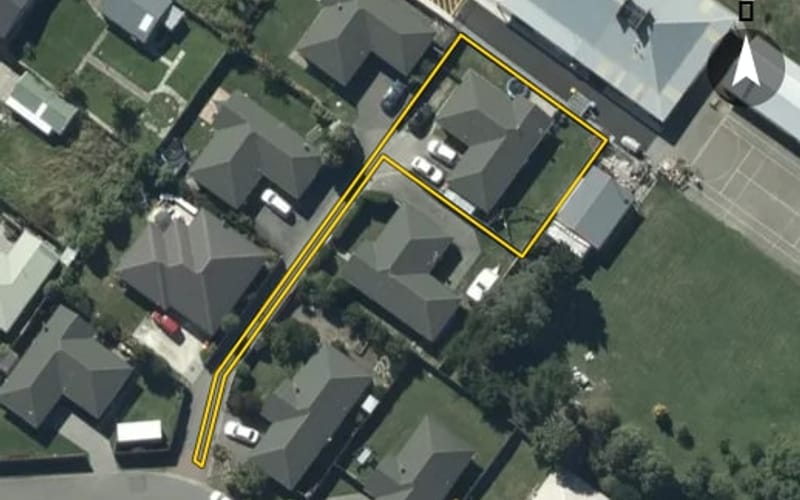 15 Reserve Close