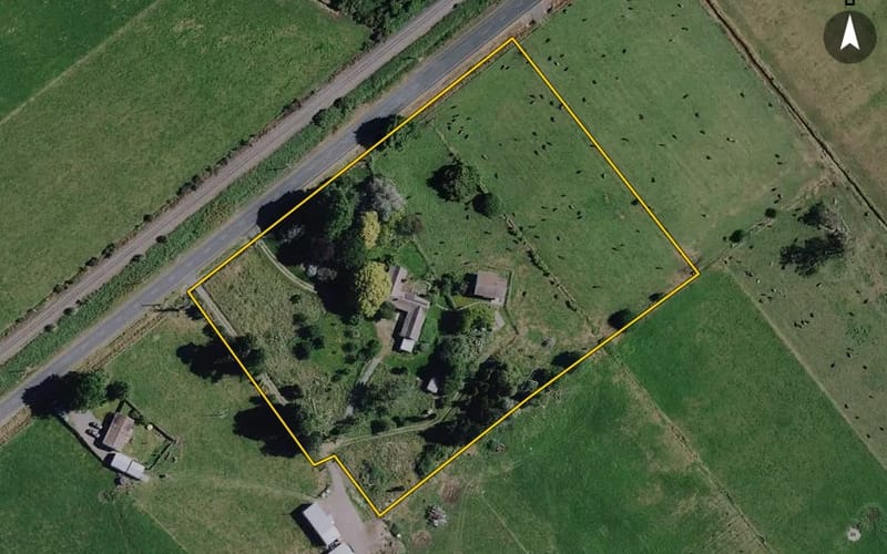 612 Holland Road
