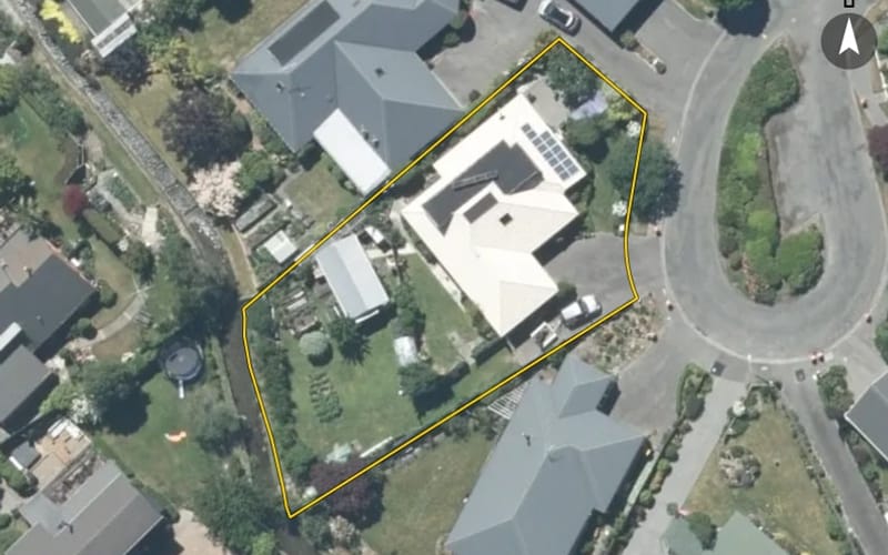 16 Falcon Drive