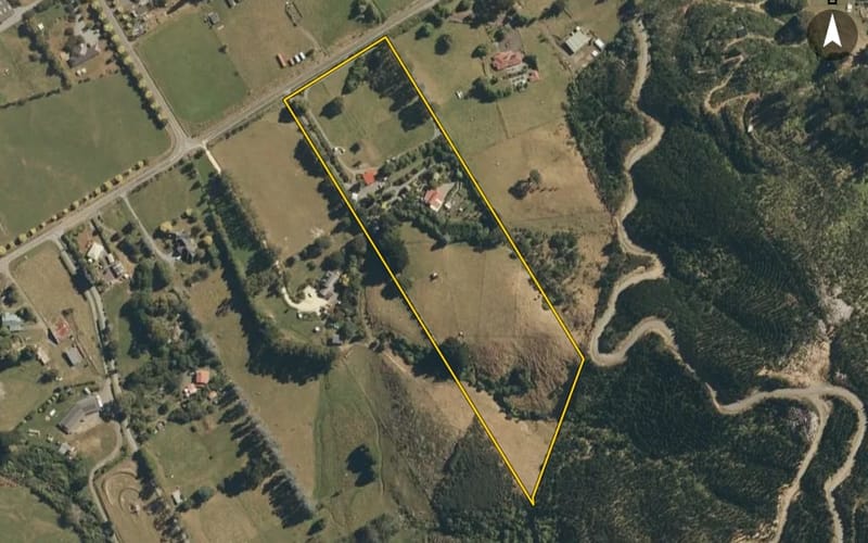 6 Colletts Road
