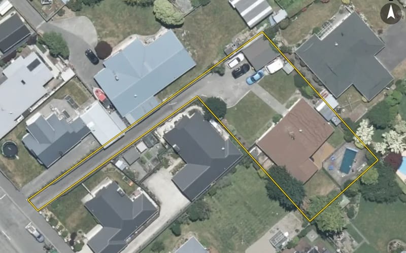 34 Middle Road
