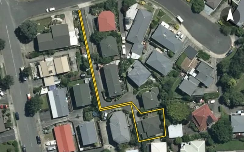 4C Flaxmore Place