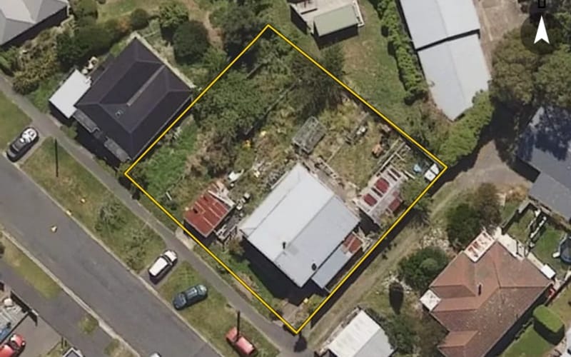 16 Burns Street