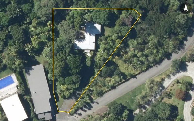 17 Laika Avenue