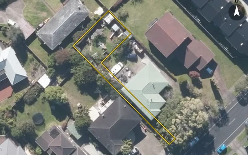 23E Bradbury Road