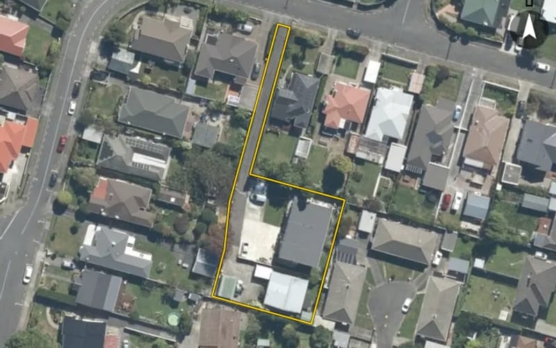 1/25 Ropata Crescent