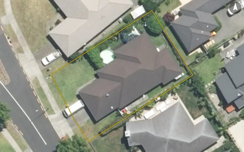 12 Lombardia Way