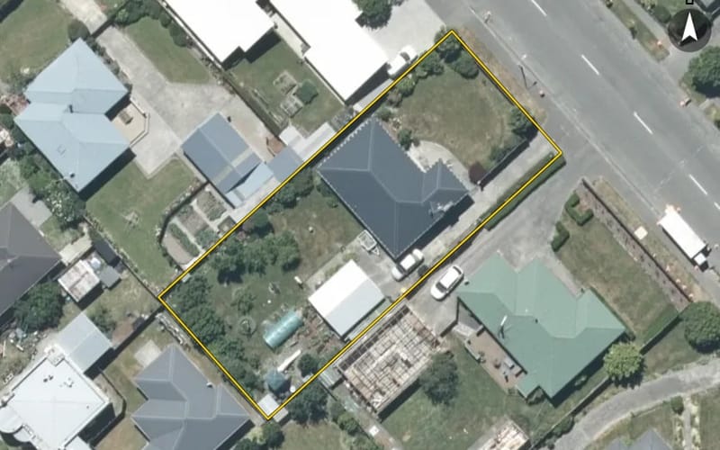 43 Saunders Road