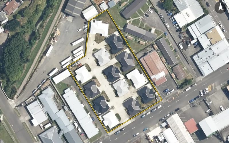 10 Bowen Street