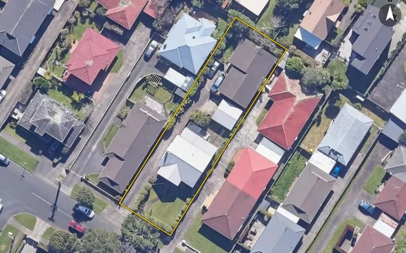 2/83 Rawhiti Road