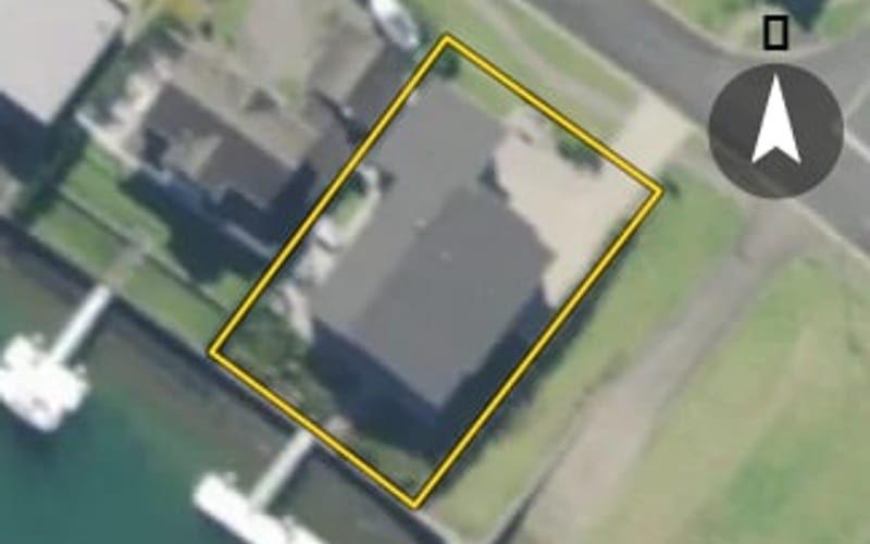 1 Fred Carr Place