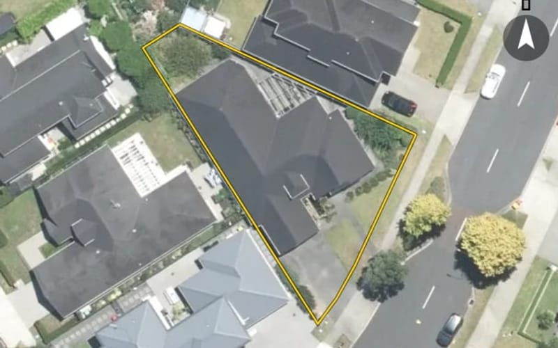 279 Harbourside Drive