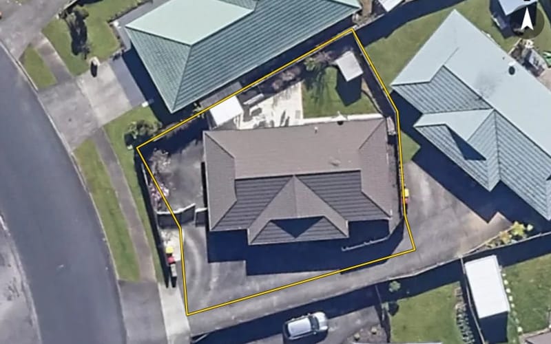 52A Abiru Crescent