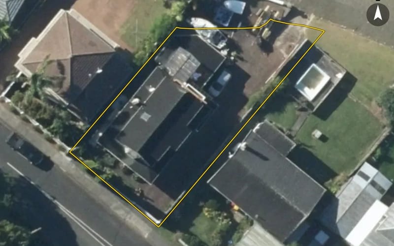 8 Waiwera Road