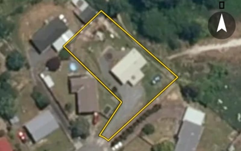 25 Falkner Park