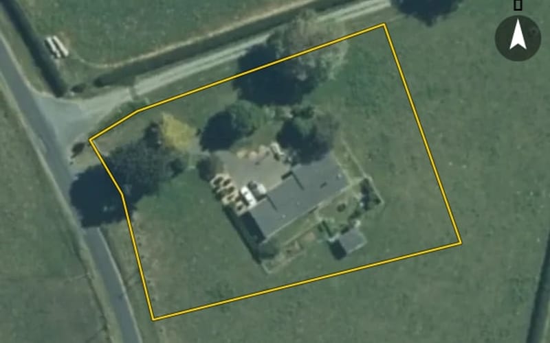 79 Roberts Road